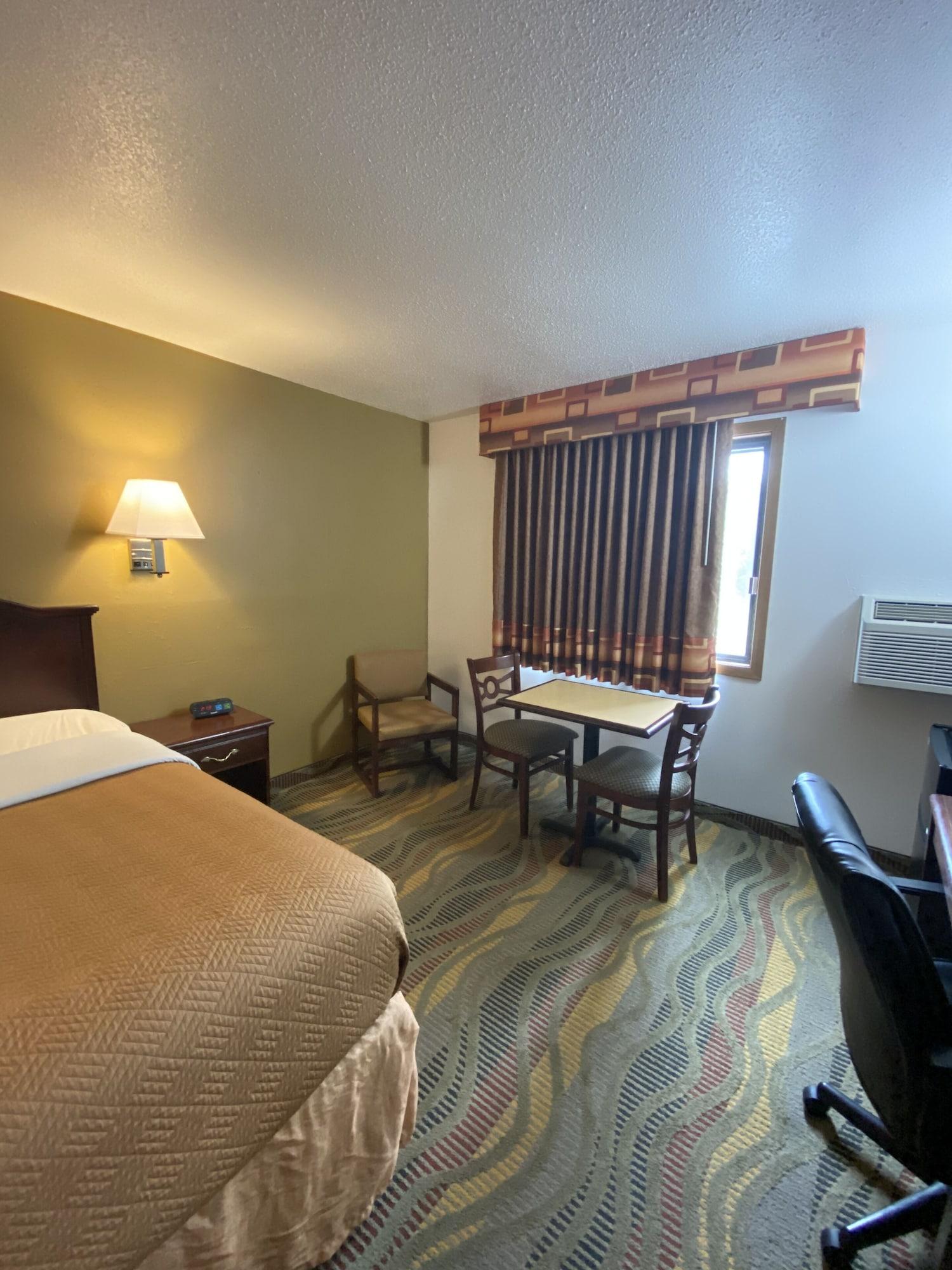 Travelodge By Wyndham La Porte/Michigan City Area Esterno foto